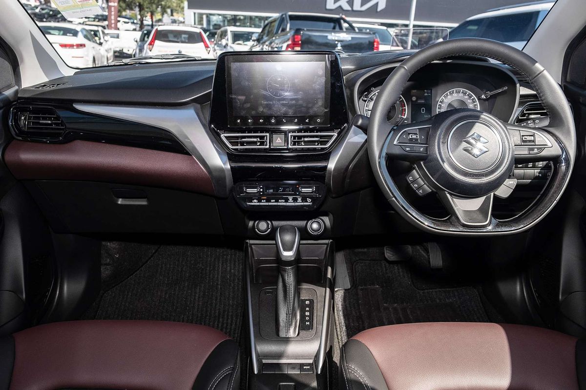 2025 Suzuki Fronx Hybrid KW