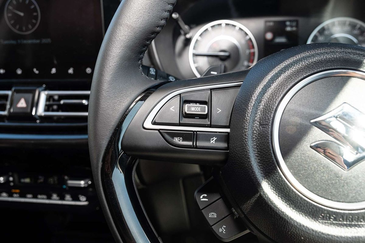 2025 Suzuki Fronx Hybrid KW