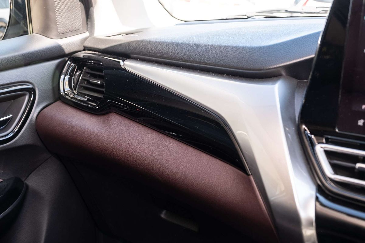 2025 Suzuki Fronx Hybrid KW