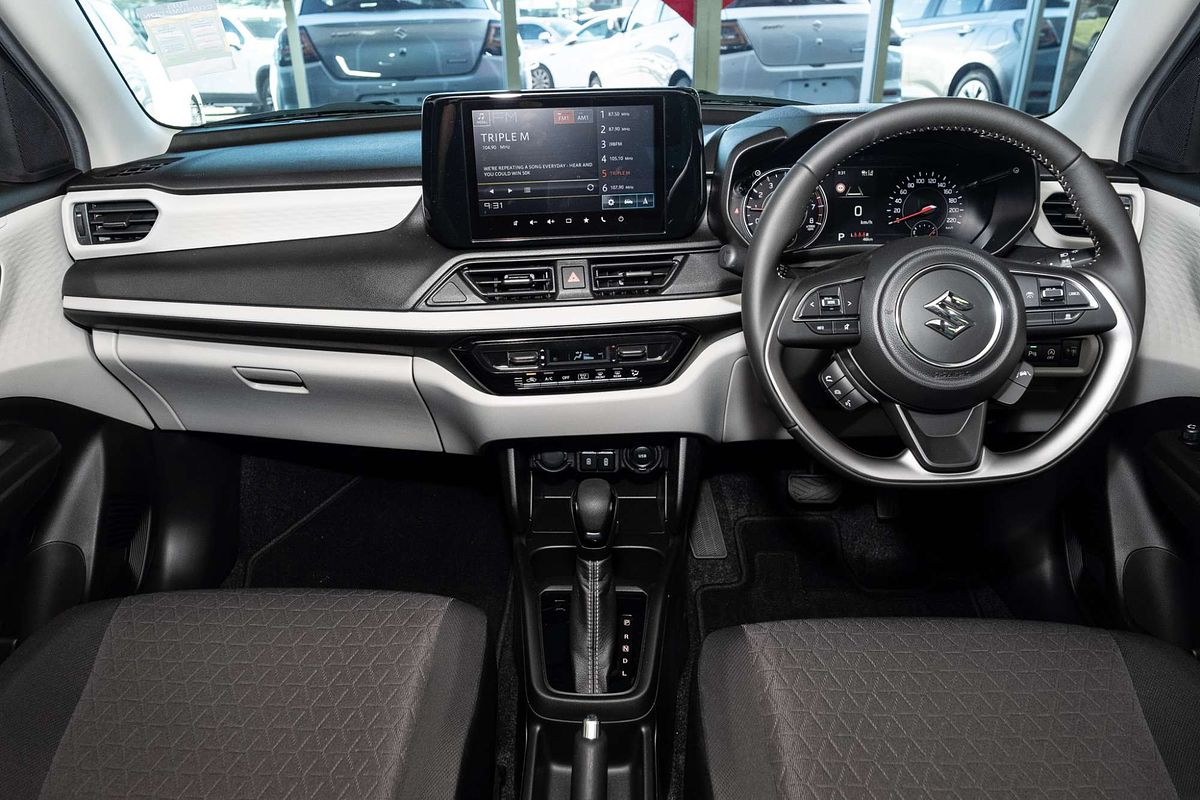 2024 Suzuki Swift Hybrid Plus UZ