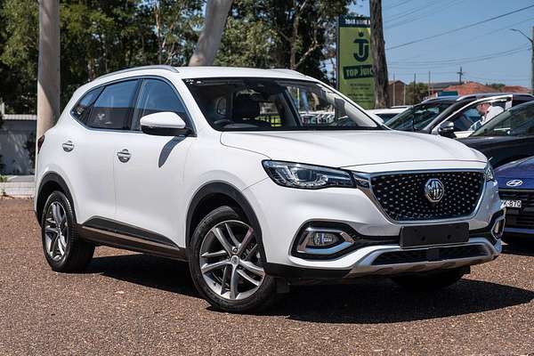 2022 MG HS Excite X SAS23