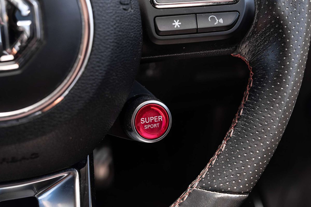 2022 MG HS Excite X SAS23