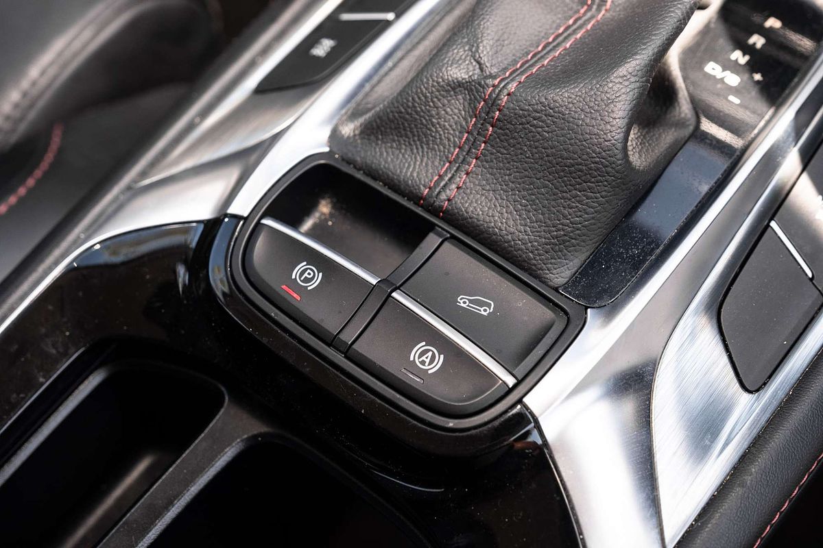 2022 MG HS Excite X SAS23