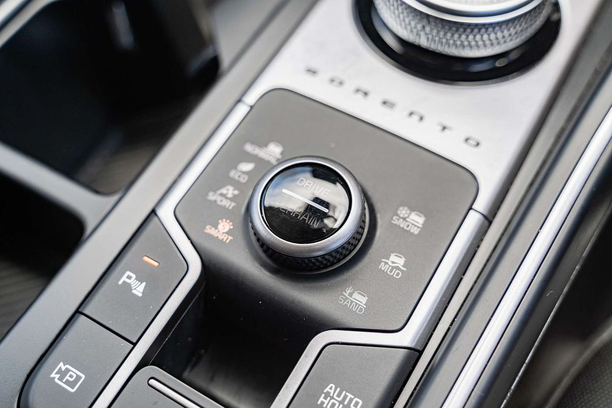 2023 Kia Sorento Sport MQ4 PE