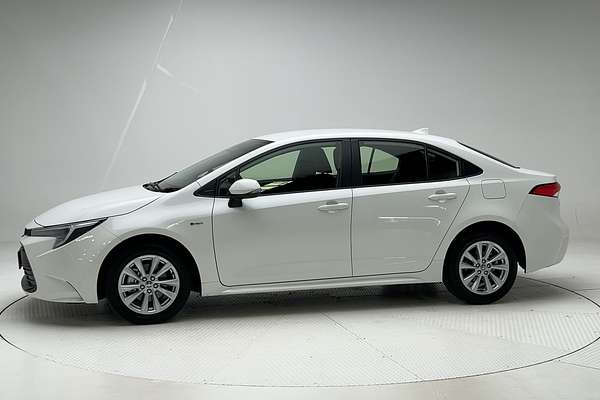 2024 Toyota Corolla Ascent Sport Hybrid ZWE219R