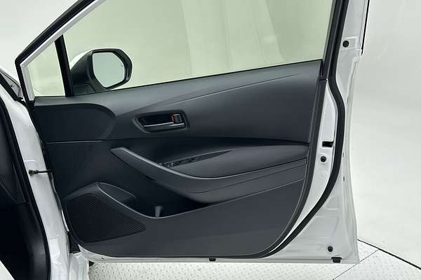 2024 Toyota Corolla Ascent Sport Hybrid ZWE219R