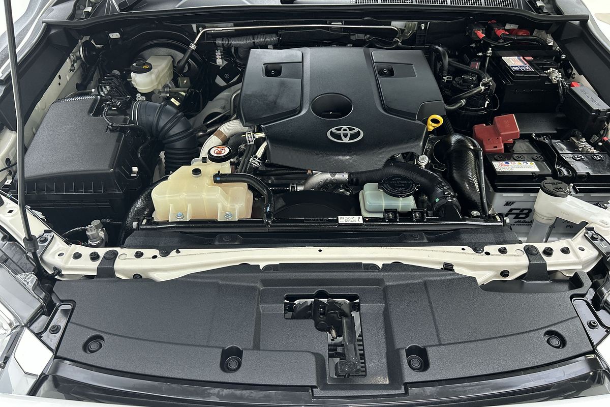 2023 Toyota Hilux SR5 GUN126R 4X4