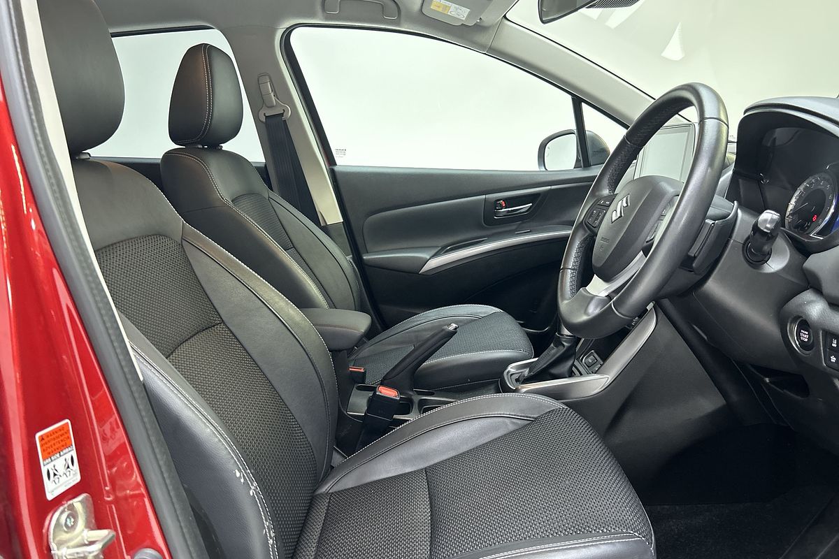 2023 Suzuki S-Cross Plus JYB