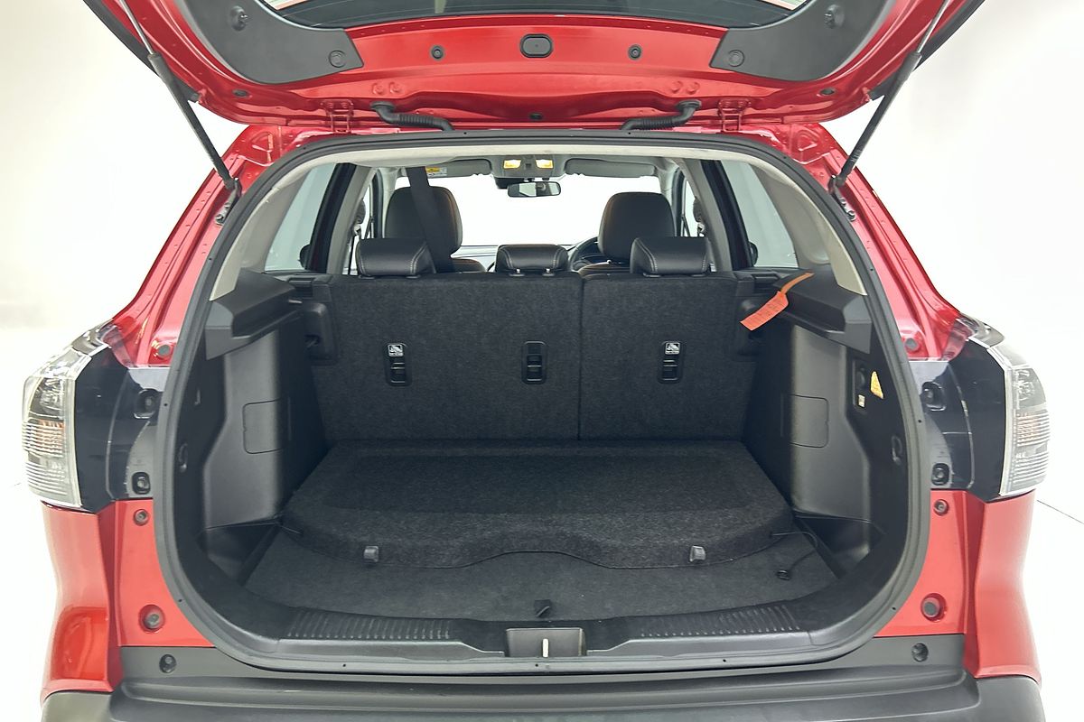 2023 Suzuki S-Cross Plus JYB