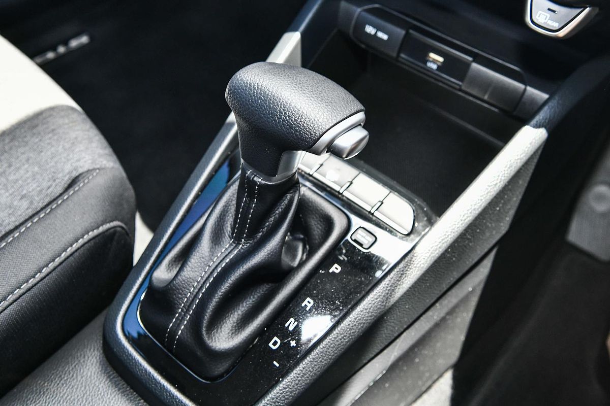 2022 Kia Stonic S YB