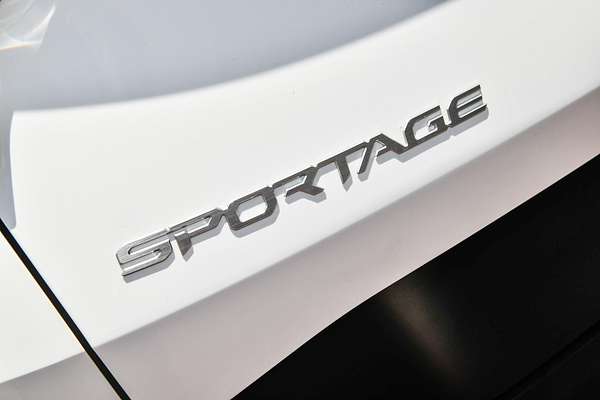 2024 Kia Sportage S NQ5