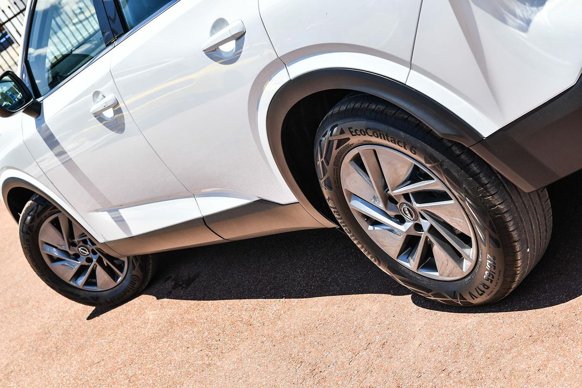 2025 Nissan QASHQAI ST J12