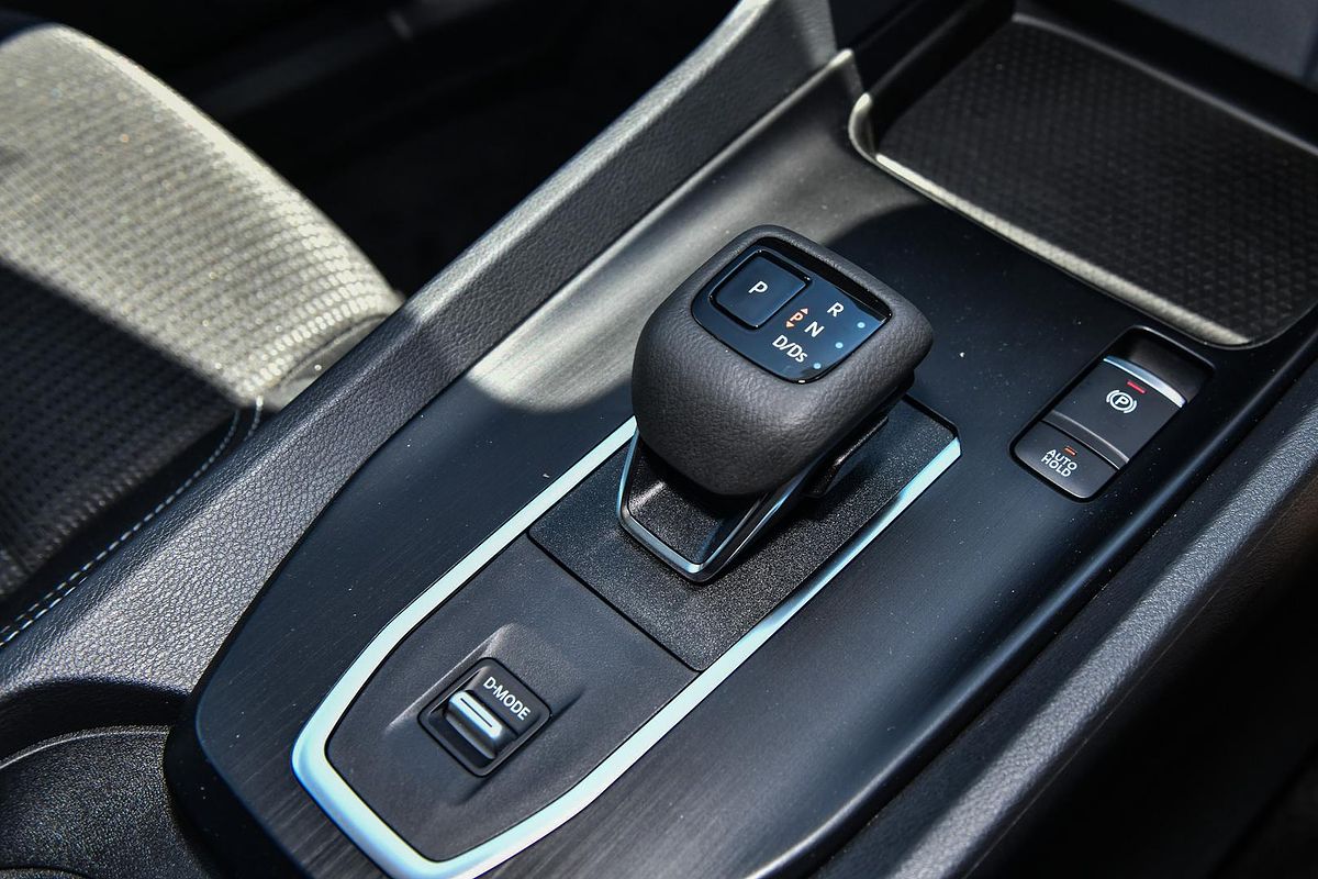 2025 Nissan QASHQAI ST J12