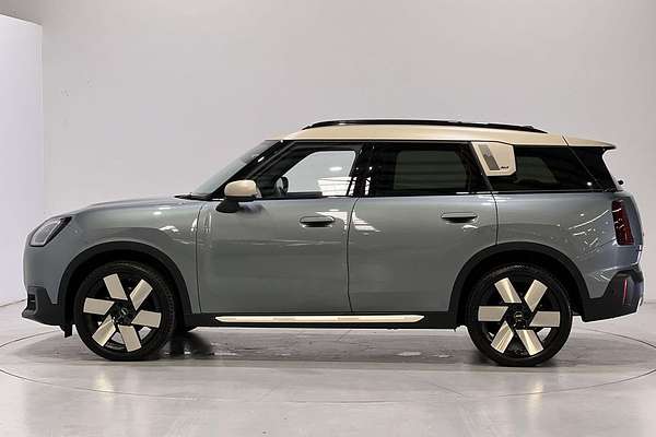 2025 MINI Countryman S Classic U25