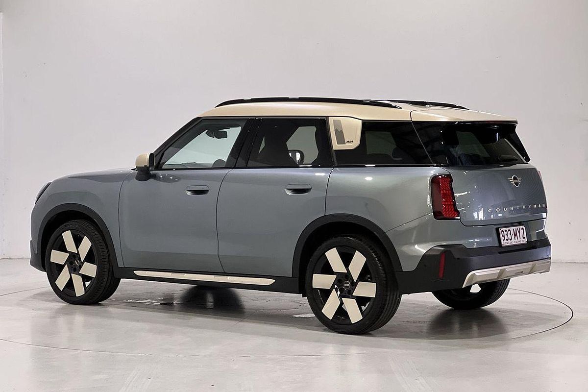 2025 MINI Countryman S Classic U25