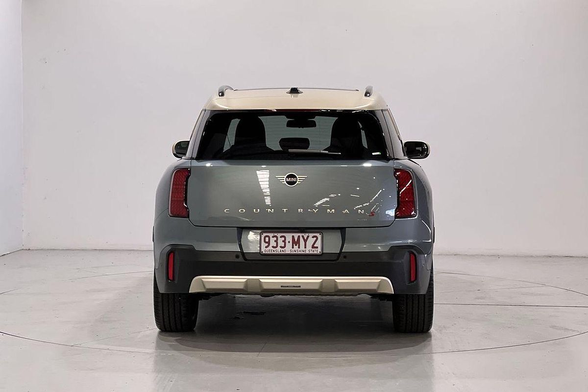 2025 MINI Countryman S Classic U25