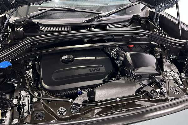 2025 MINI Countryman S Classic U25