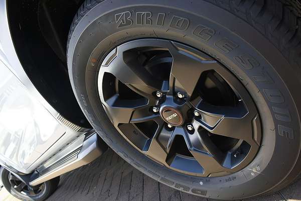 2025 Isuzu D-MAX X-TERRAIN 4X4