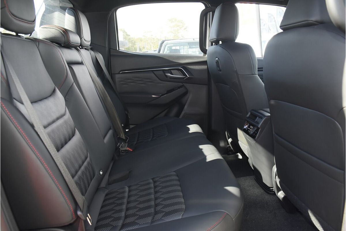 2025 Isuzu D-MAX X-TERRAIN 4X4