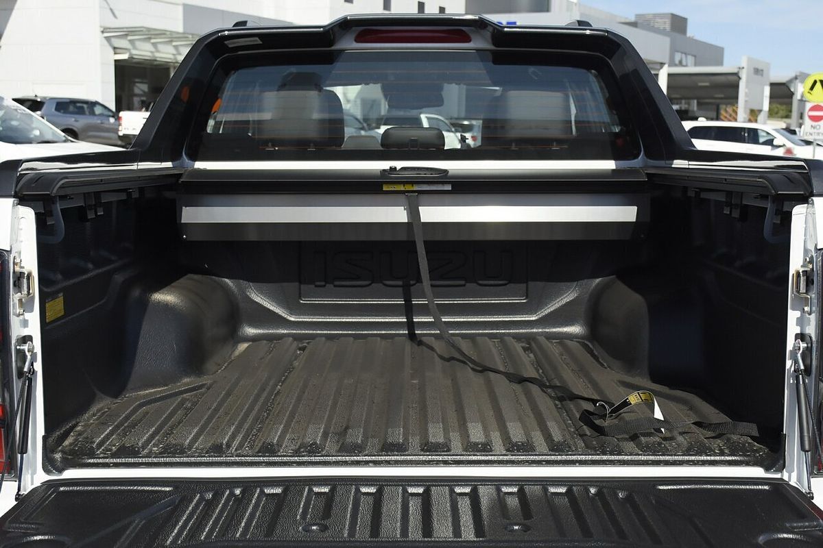 2025 Isuzu D-MAX X-TERRAIN 4X4