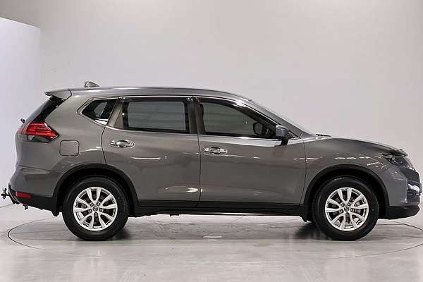 2017 Nissan X-TRAIL ST T32