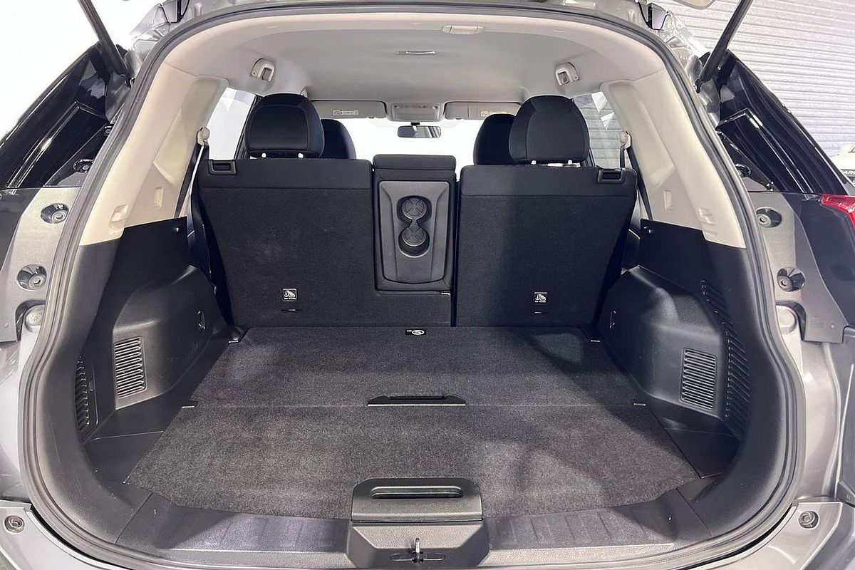 2017 Nissan X-TRAIL ST T32