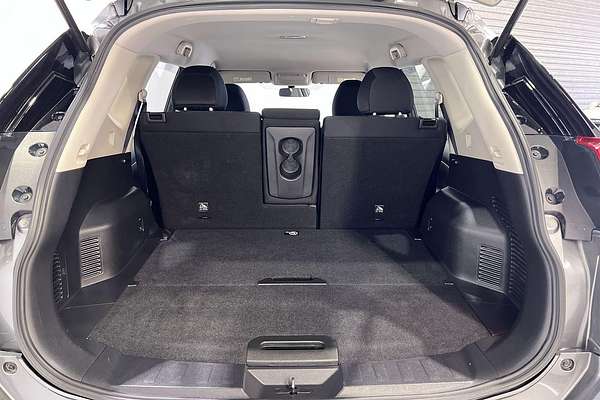 2017 Nissan X-TRAIL ST T32