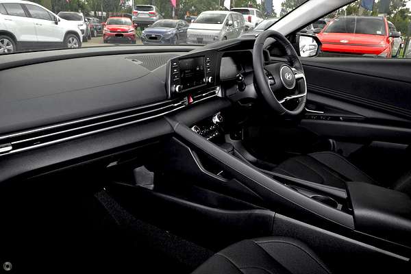 2025 Hyundai i30 Hybrid CN7.V2