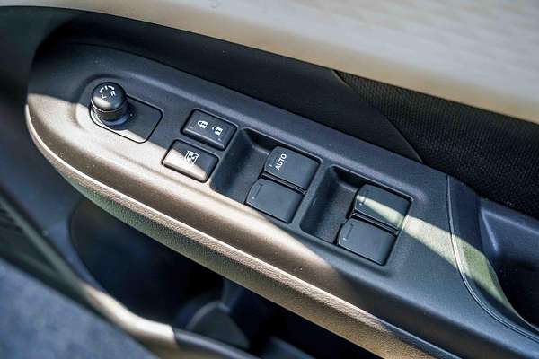 2024 Suzuki Swift Hybrid Plus UZ