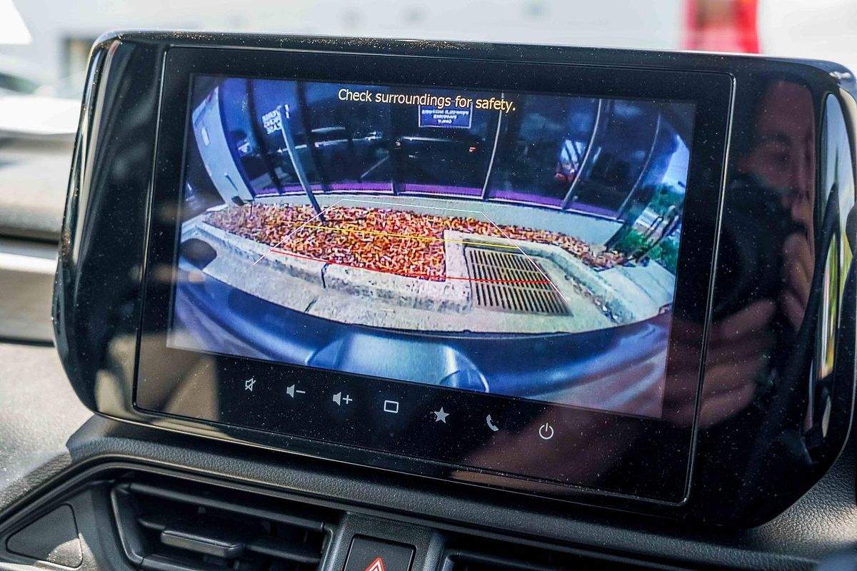 2024 Suzuki Swift Hybrid Plus UZ