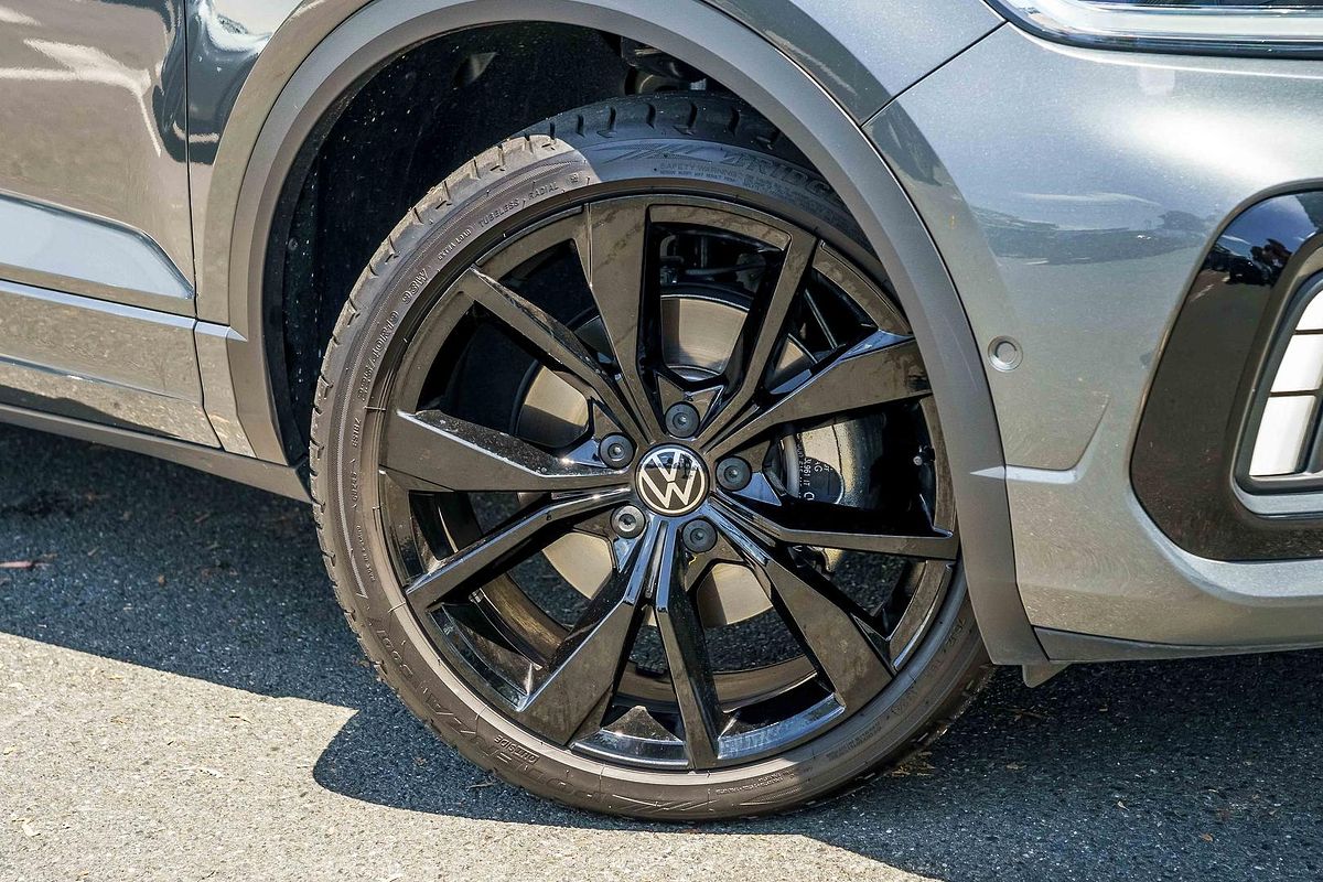 2024 Volkswagen T-Roc 140TSI R-Line D11