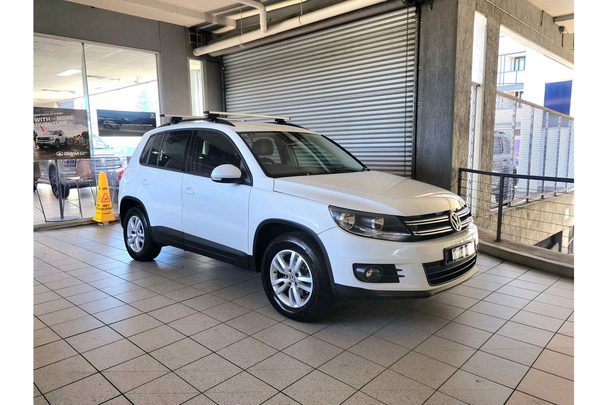 TIGUAN 5NC MY12 103 TDI 2.0L DT4 DIESEL TURBO F/INJ 7 SP AUTO DIRECT SHIFT 4D WAGON 