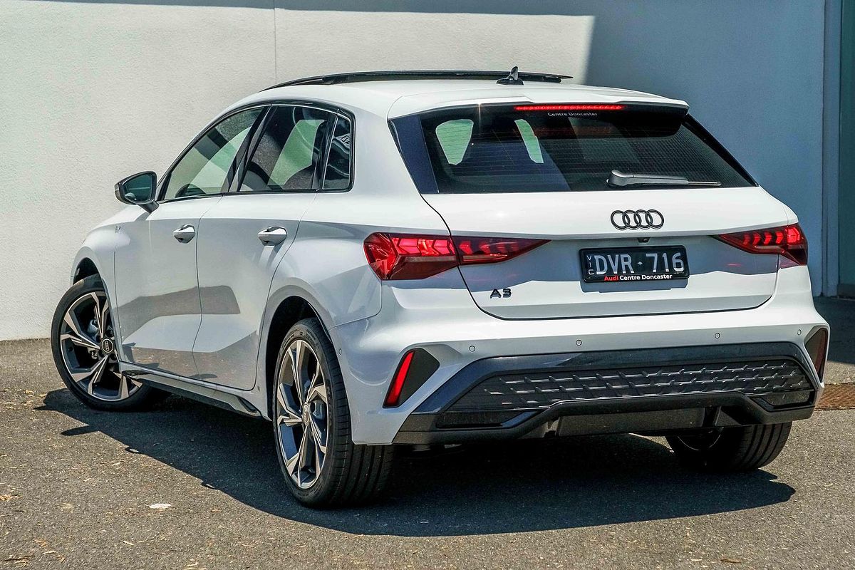 2025 Audi A3 35 TFSI S line GY