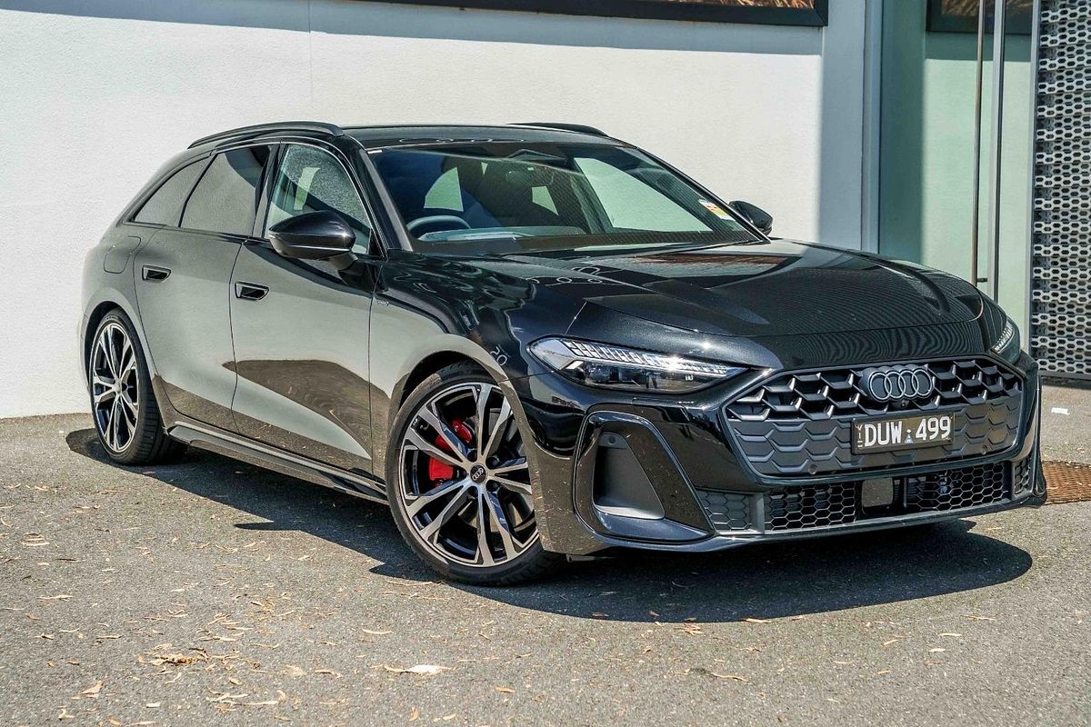 2025 Audi A5 e-hybrid S-Line B10