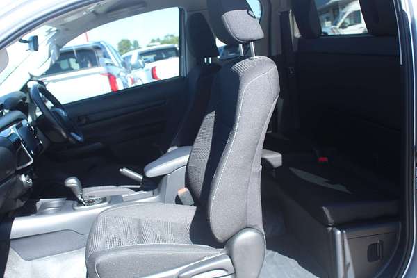 2025 Toyota Hilux SR Hi-Rider GUN136R Rear Wheel Drive