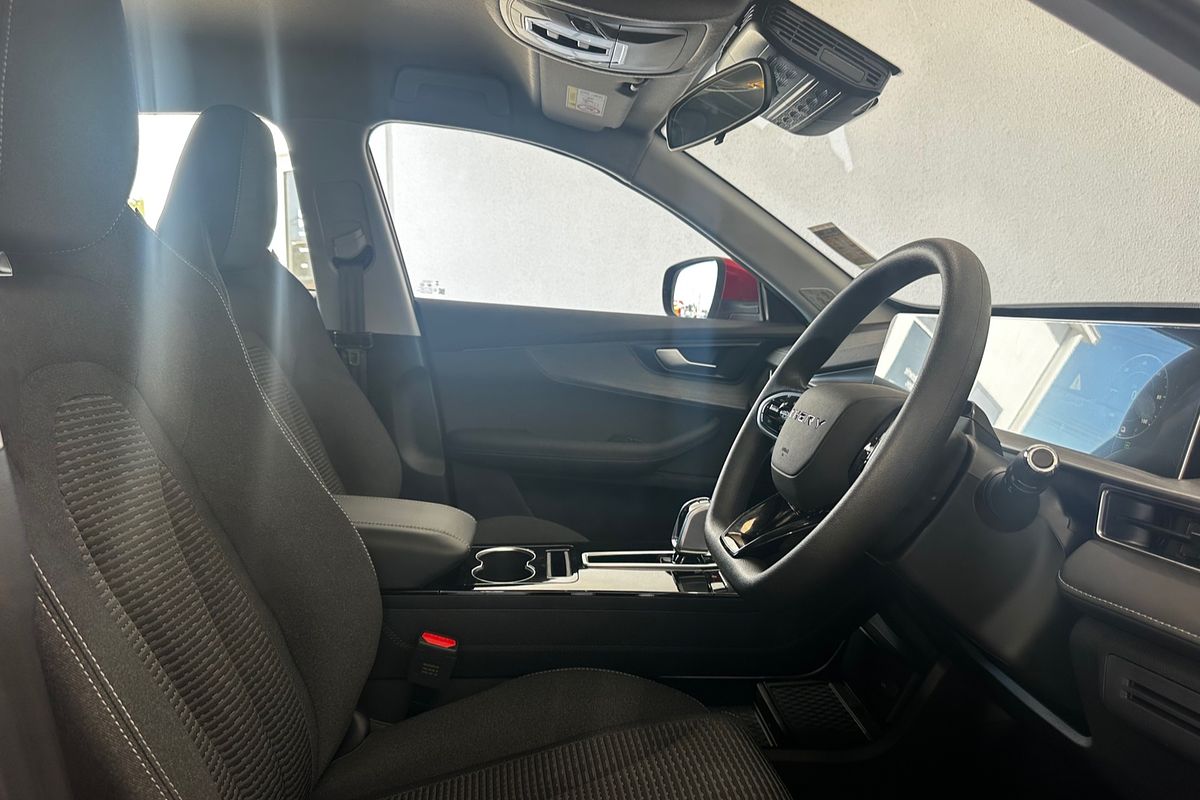 2025 Chery Tiggo 4 Hybrid Urban