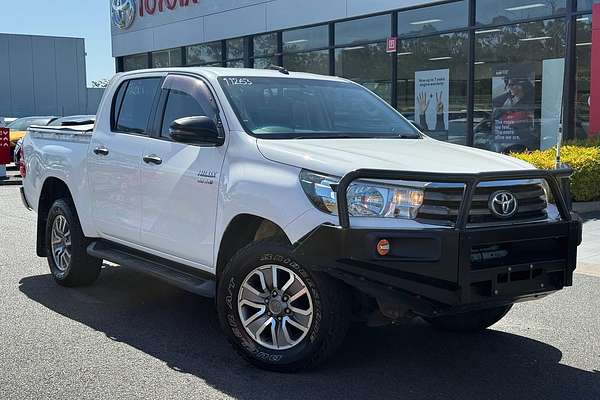 2017 Toyota Hilux SR GUN126R 4X4