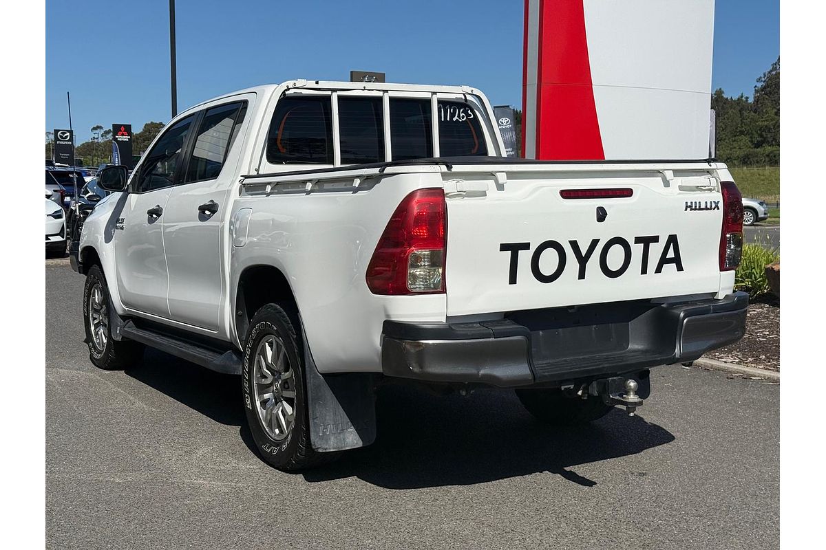 2017 Toyota Hilux SR GUN126R 4X4