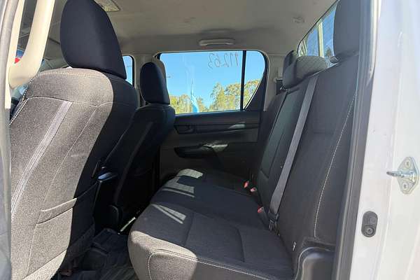 2017 Toyota Hilux SR GUN126R 4X4