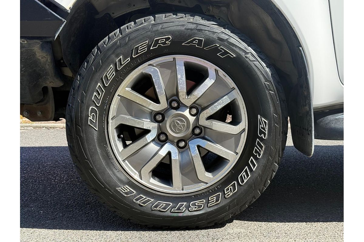 2017 Toyota Hilux SR GUN126R 4X4