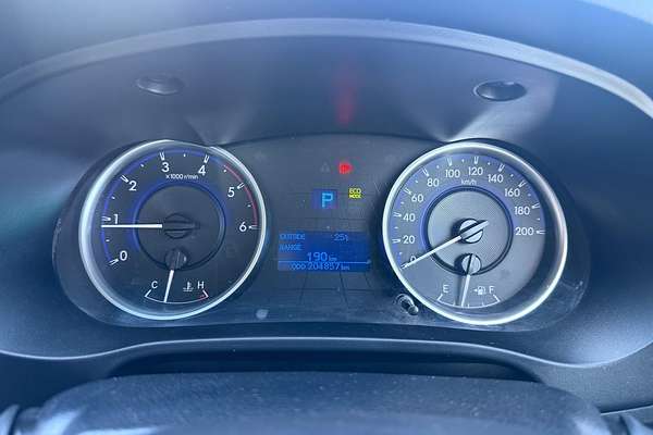 2017 Toyota Hilux SR GUN126R 4X4