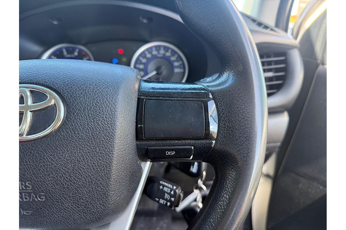 2017 Toyota Hilux SR GUN126R 4X4