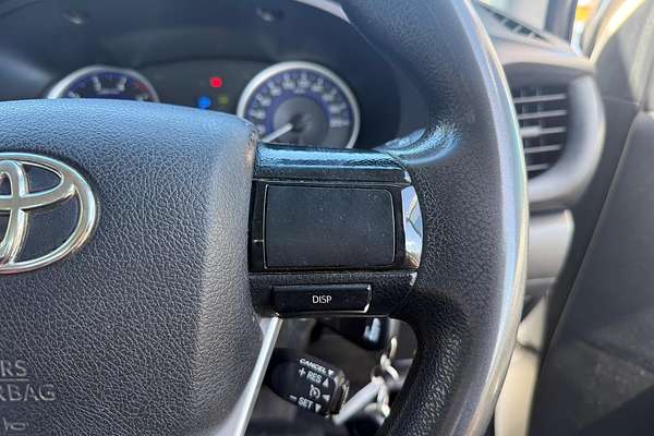 2017 Toyota Hilux SR GUN126R 4X4