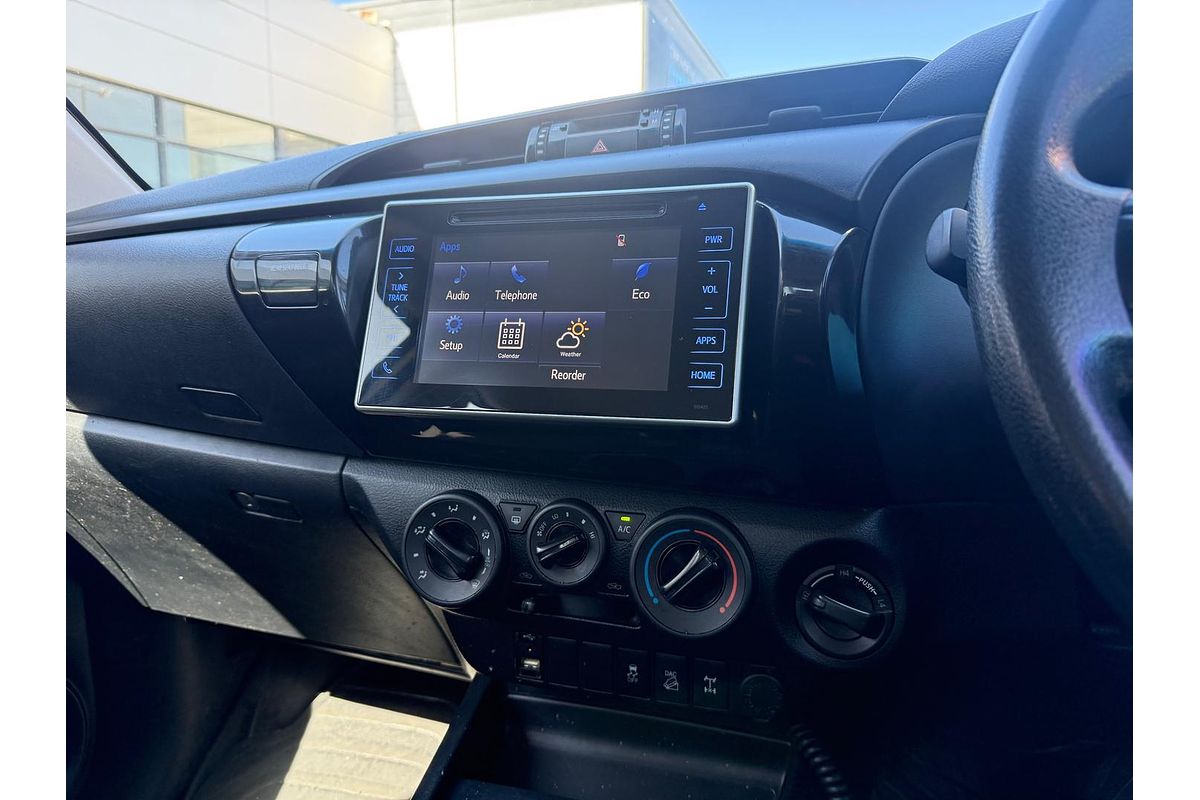 2017 Toyota Hilux SR GUN126R 4X4