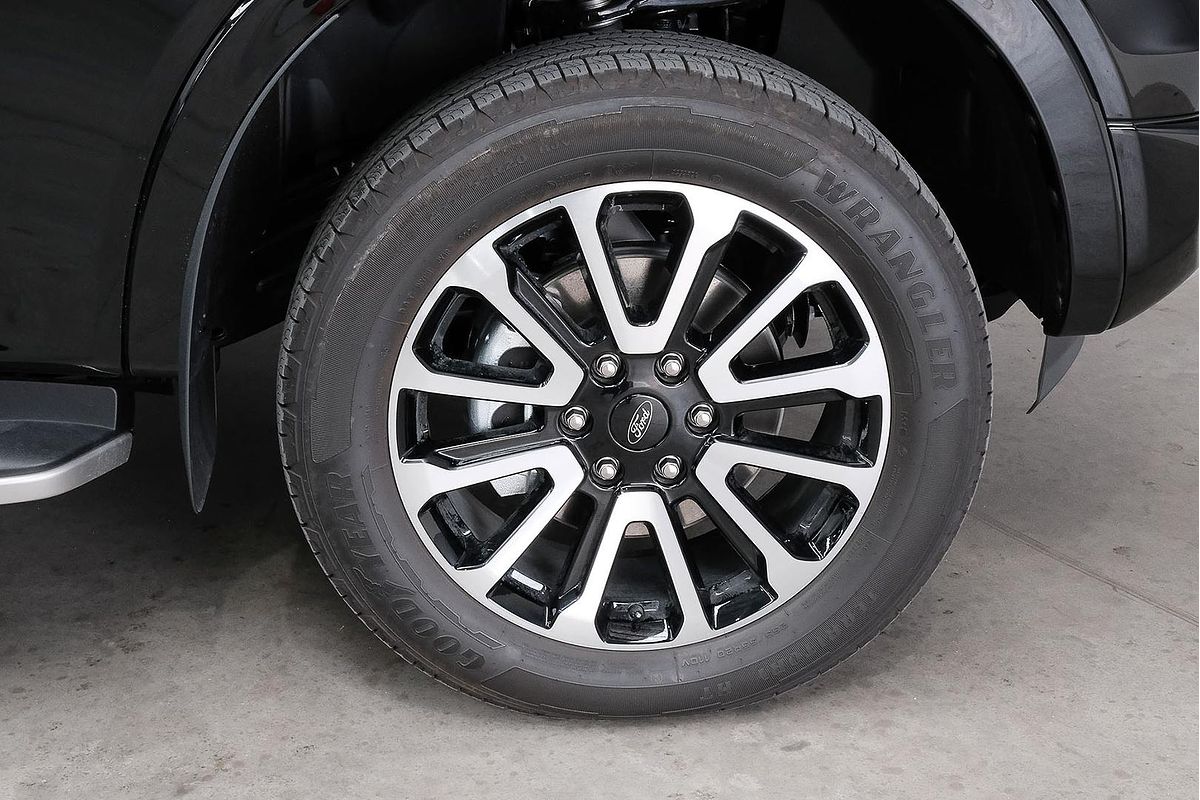 2025 Ford Ranger Platinum 4X4 3.0L