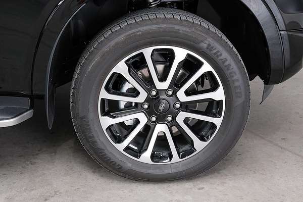 2025 Ford Ranger Platinum 4X4 3.0L