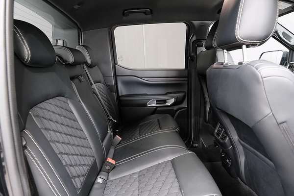 2025 Ford Ranger Platinum 4X4 3.0L