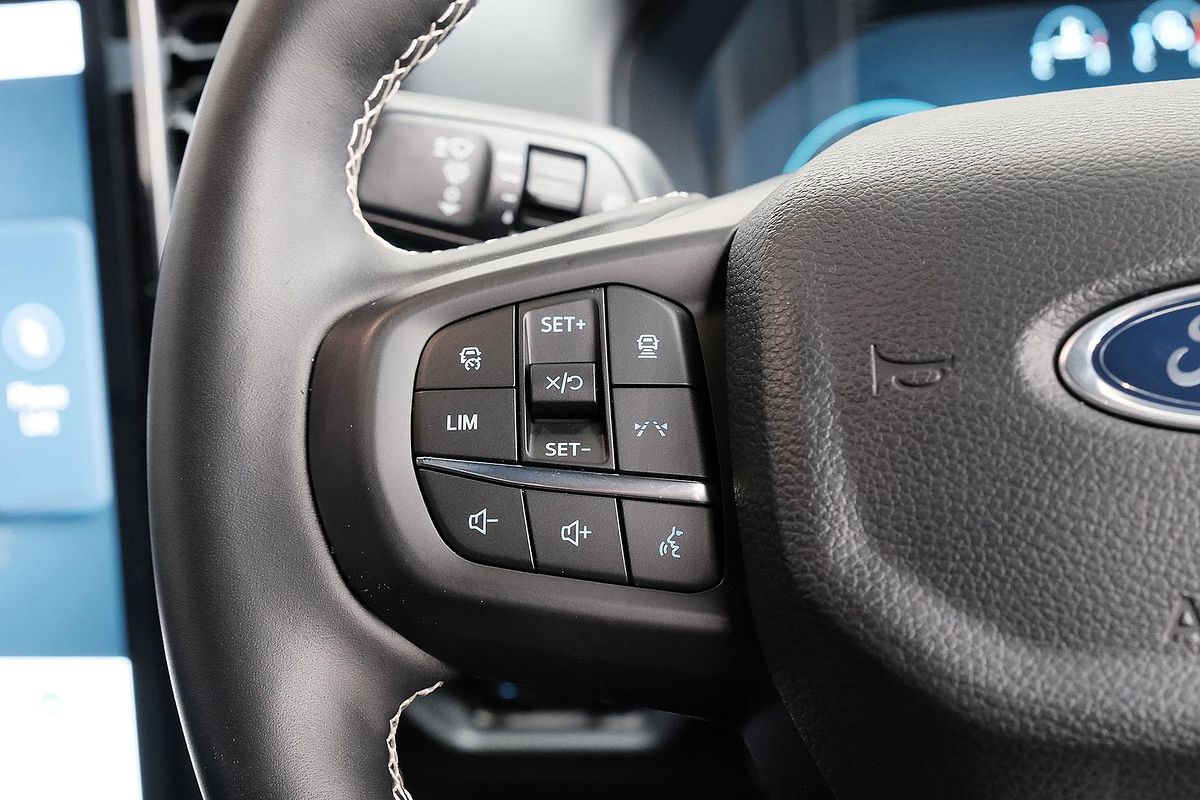 2025 Ford Ranger Platinum 4X4 3.0L