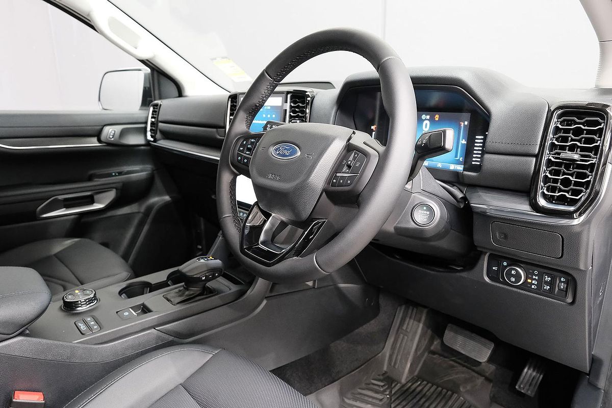 2025 Ford Everest Trend 2.0L