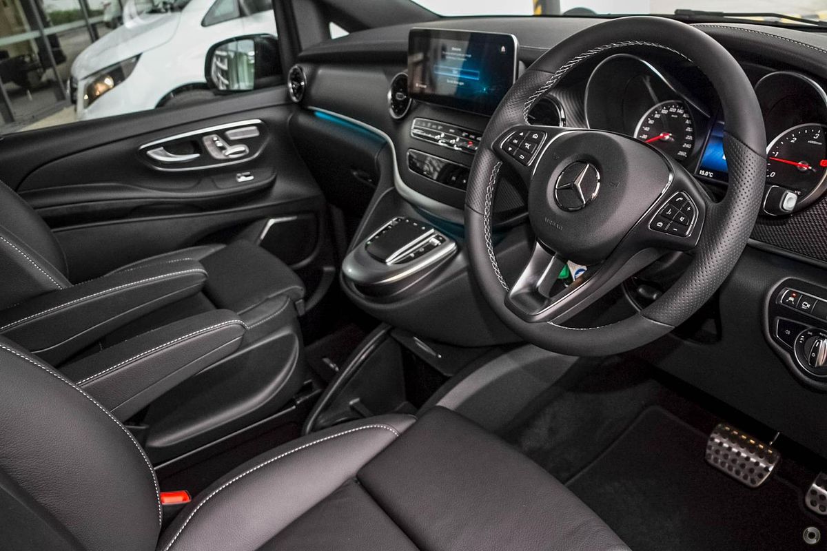 2022 Mercedes-Benz V-Class V300 d AMG Avantgarde 447 MWB